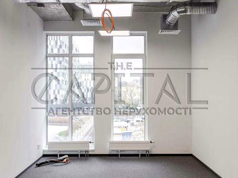 комерційна за адресою Ярославська вул., 58