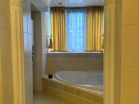 квартира за адресою Тополева вул., 4