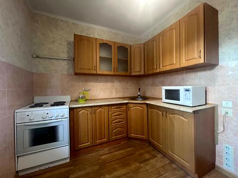 квартира по адресу Ревуцкого ул., 19/1