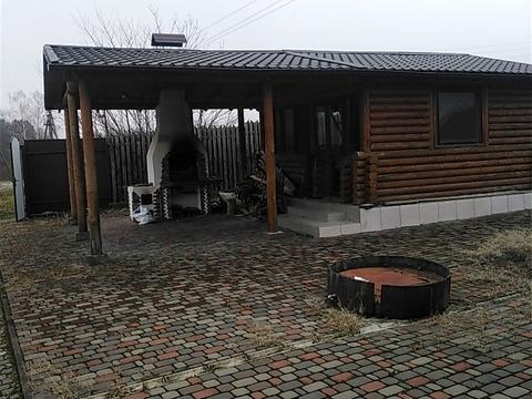 будинок за адресою с. Буки, Буки, 1