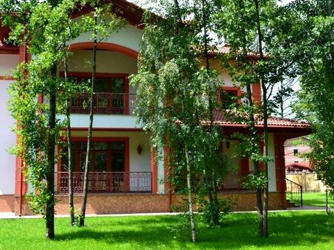 будинок за адресою сосновий б