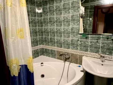 квартира за адресою Базарна вул., 1