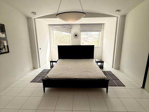 квартира за адресою Архітектора Дольніка вул. (Шаумяна), 10