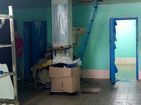 коммерческая по адресу Центральна, 4