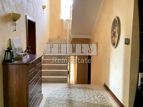 будинок за адресою Ярослава Мудрого вул.