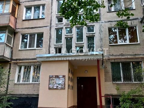 квартира за адресою Дарницький бульв., 4