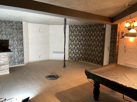 комерційна за адресою Західна вул., 10