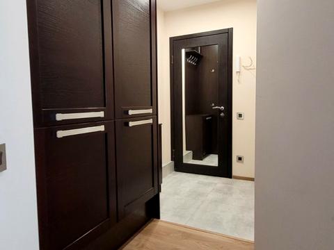 квартира по адресу Гвардейцев-Широнинцев ул., 49а