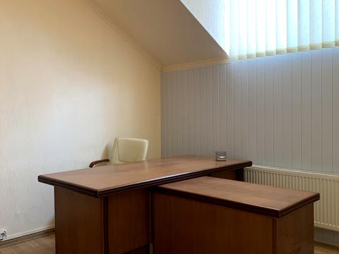 комерційна за адресою Павлівська вул., 17