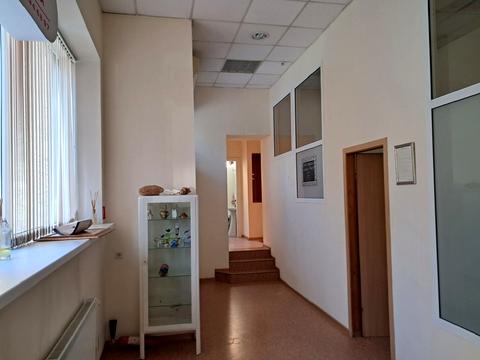 коммерческая по адресу Леси Украинки бульв., 21-А