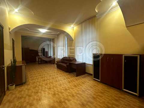 комерційна за адресою Кривий Ріг, Героїв АТО вул. (Димитрова), 35