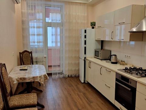 квартира за адресою Академіка Заболотного вул., 63