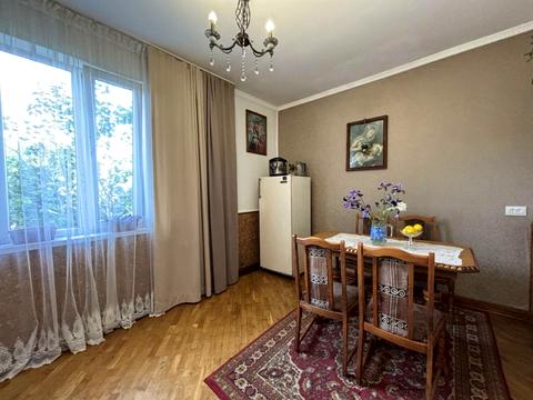 дом по адресу Борислав, Центральна