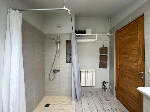 будинок за адресою Богатирська вул., 30а