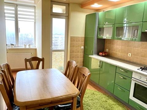 квартира за адресою Карпенка вул., 20