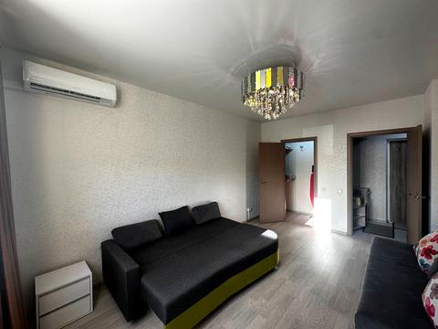 квартира за адресою Віталія Нестеренка вул., 1б