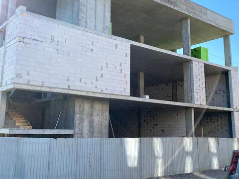 комерційна за адресою Тісна вул., 3