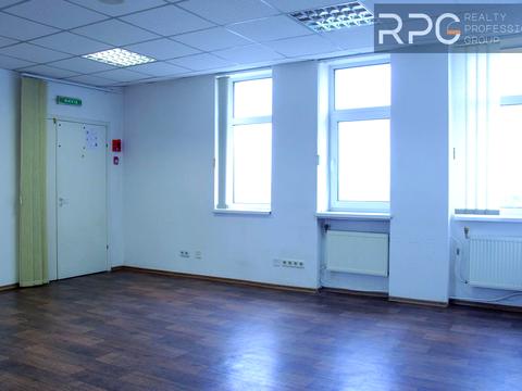 коммерческая по адресу Героїв Космосу ул., 4