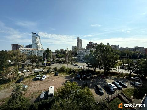 квартира по адресу Глібова ул., 2