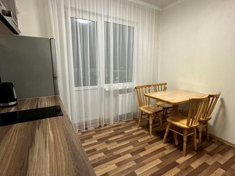 квартира за адресою Бориса Гмирі вул., 10/40