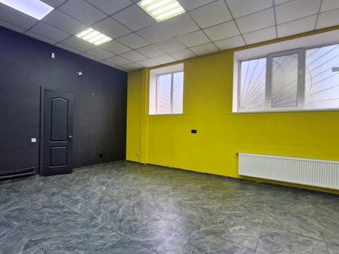 комерційна за адресою Герасима Кондратьєва вул. (Кірова), 171