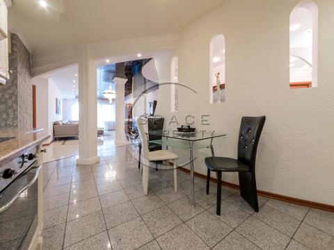 квартира за адресою Старонаводницька вул., 4-В