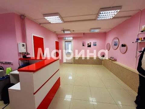 комерційна за адресою Срібнокільська вул., 22