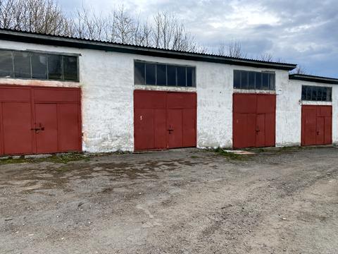 комерційна за адресою Олешин