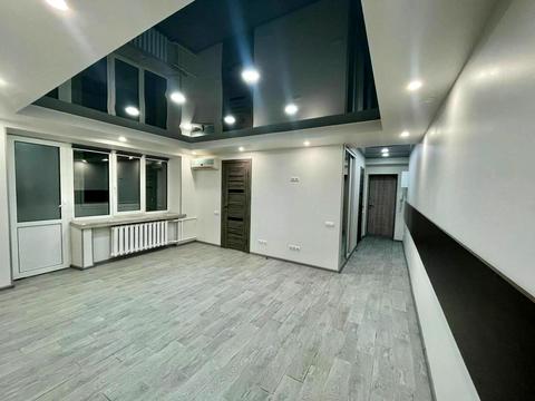 комерційна за адресою Саксаганського вул., 88