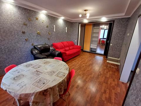 квартира за адресою Зої Гайдай вул., 2