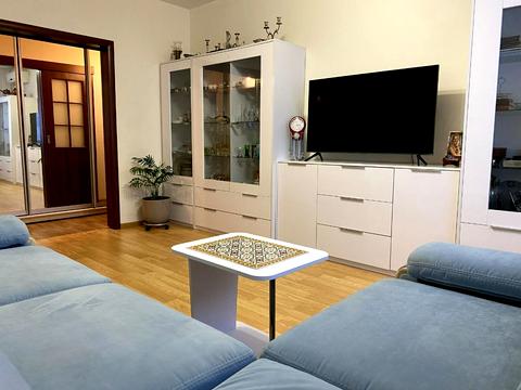 квартира по адресу Червоной Калины просп. (Владимира Маяковского), 63-А