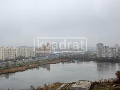 квартира по адресу Ревуцкого ул., 40-Б