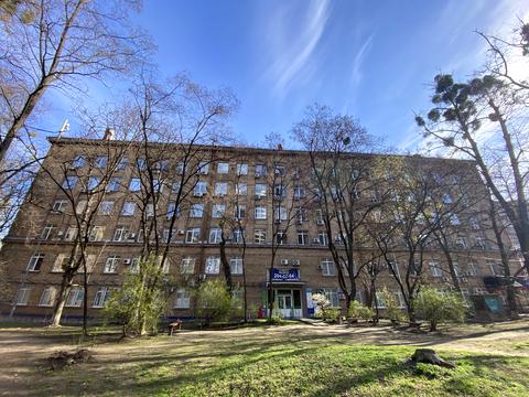 комерційна за адресою Євгена Коновальця вул. (Щорса), 31