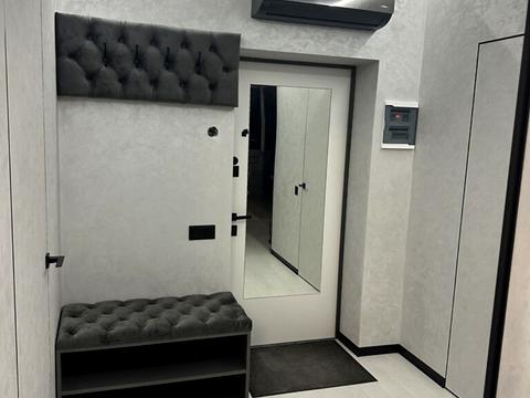 квартира за адресою Домбровського вул., 3 г