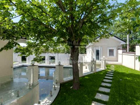 дом по адресу бучанський