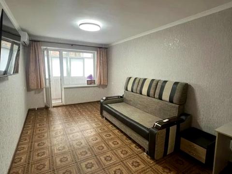 квартира за адресою Космонавтів вул., 148г