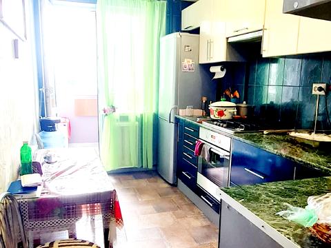 квартира за адресою О. Антонова, 52