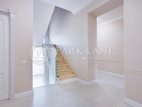 будинок за адресою Молодіжна вул.