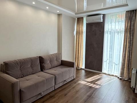 квартира за адресою Регенераторна вул., 4 к1-1