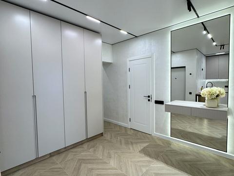 квартира за адресою молодіжна, 8