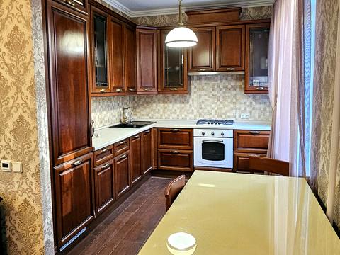 квартира за адресою Білоруська вул., 5
