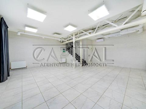 комерційна за адресою Липська вул., 9-Б