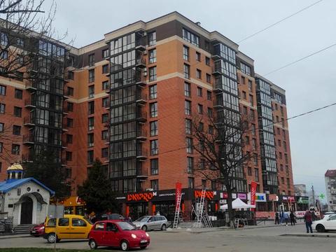 комерційна за адресою Лесі Українки, 66
