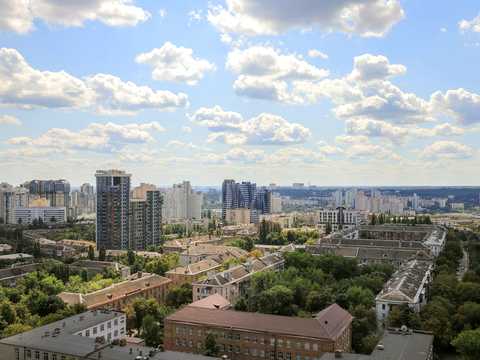комерційна за адресою Київ, Євгена Коновальця вул. (Щорса), 44-А