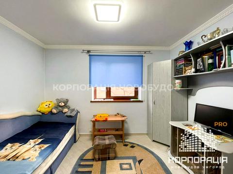 будинок за адресою Коритнянська вул., 1