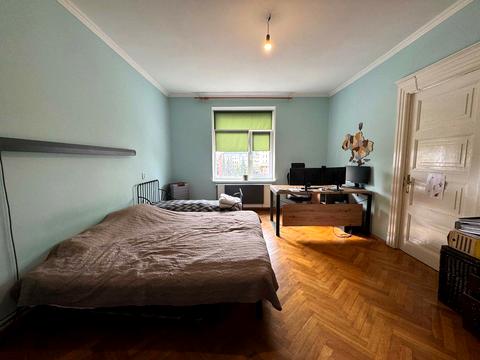 квартира за адресою Шпитальна вул., 6