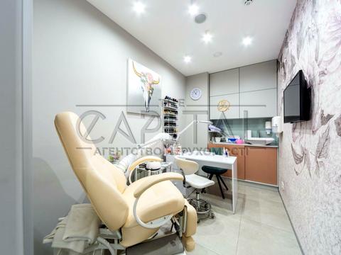 комерційна за адресою Патріарха Мстислава Скрипника вул., 40