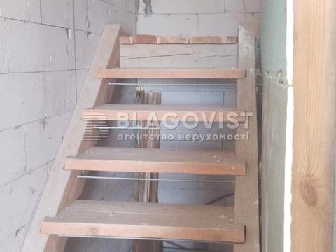 будинок за адресою Янтарна вул., 11