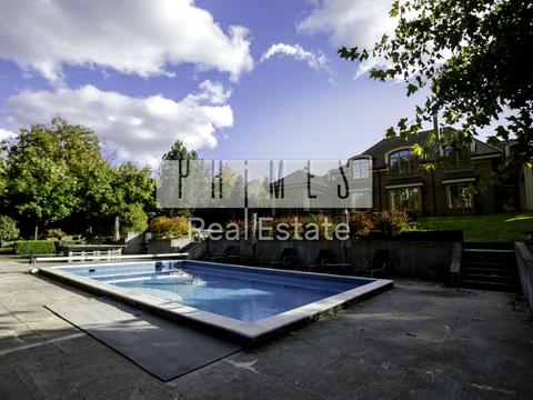 будинок за адресою Соснова вул.