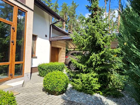 дом по адресу Провулок революції